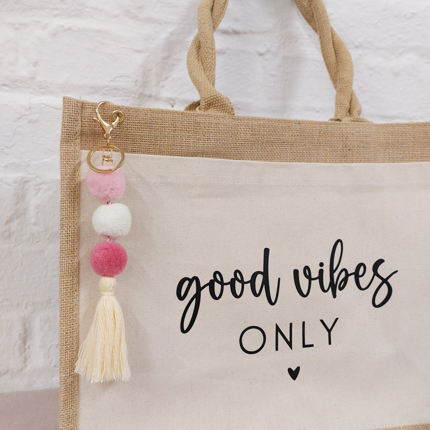 Jute Tasche "good vibes only" mit Anhänger