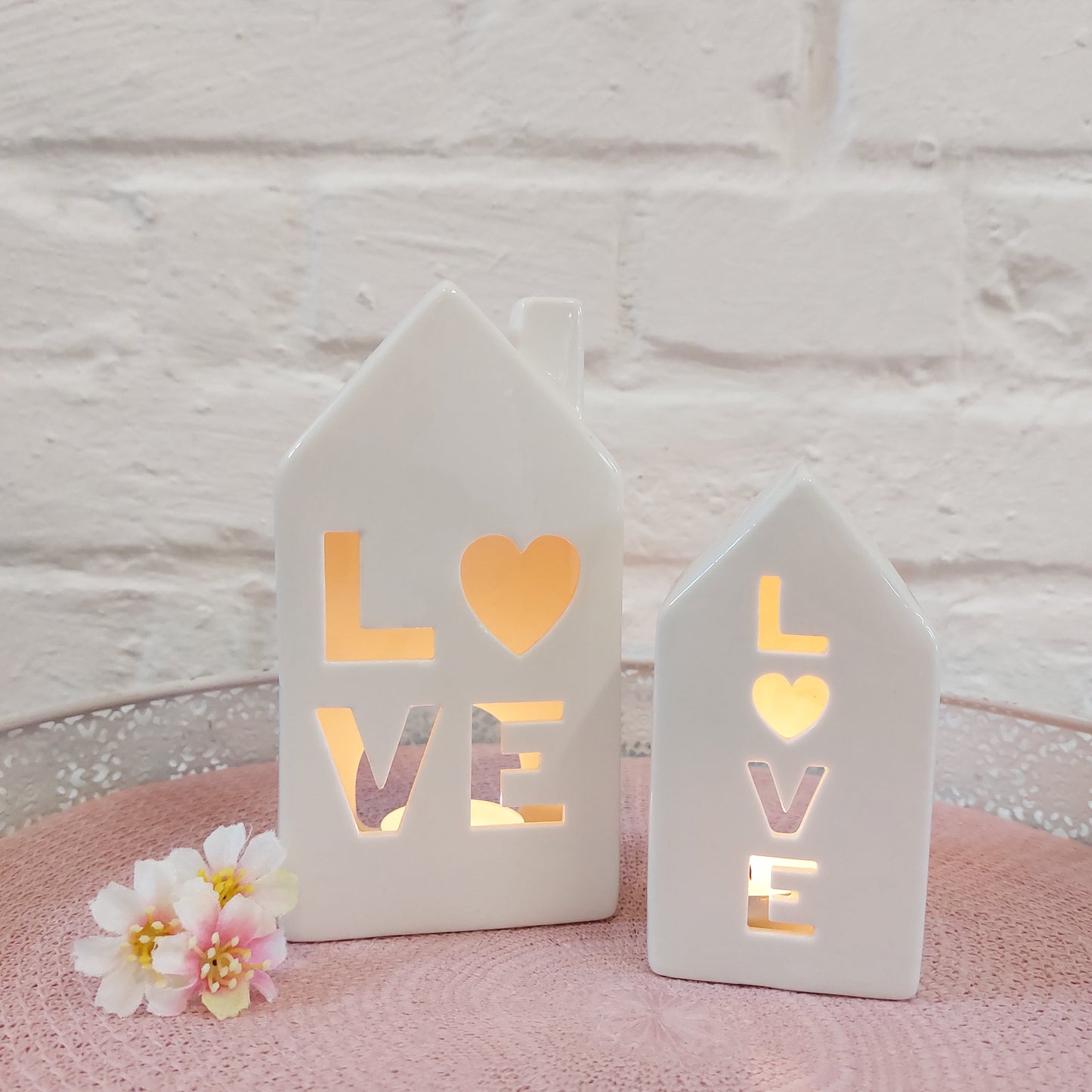 Lichthaus 2er-Set "Love" im skandinavischen Stil, inkl. LED-Teelicht