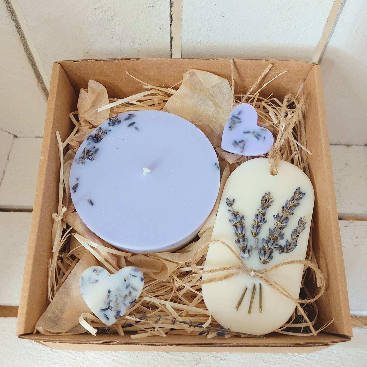 Duftkerze "Lavendel" mit Duftanhänger als Geschenkset